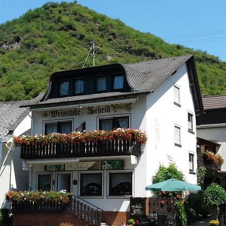 Pension / Ferienwohnungen Scheid Kestert Extérieur photo